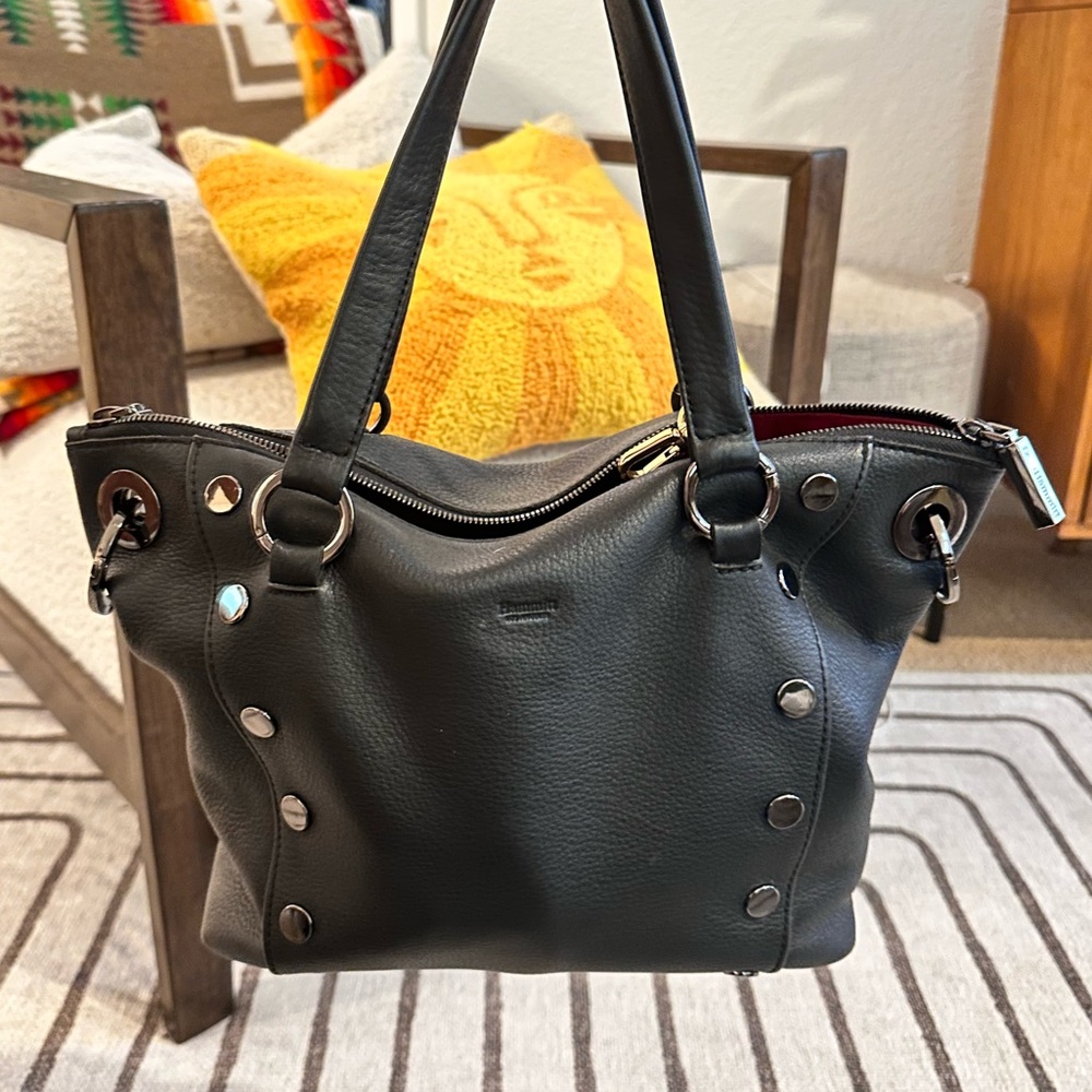 Hammett small Daniel bag in black and gunmetal. Excellent used condition